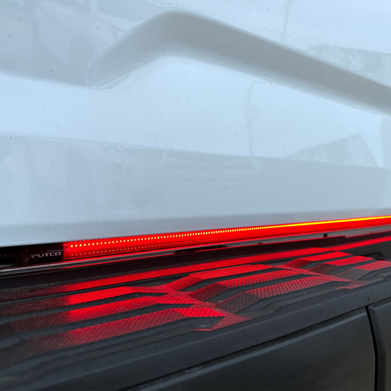 21-23 Ford F150 (Only w/OE LED Taillights & OBS) Putco 9202960-17 60in Blade Tailgate Light Bar Red/Amber/White